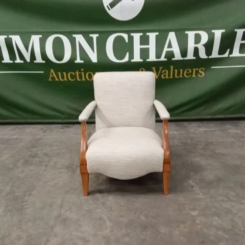 QUALITY HIGH-END DESIGNER FABRIC ACCENT CHAIR