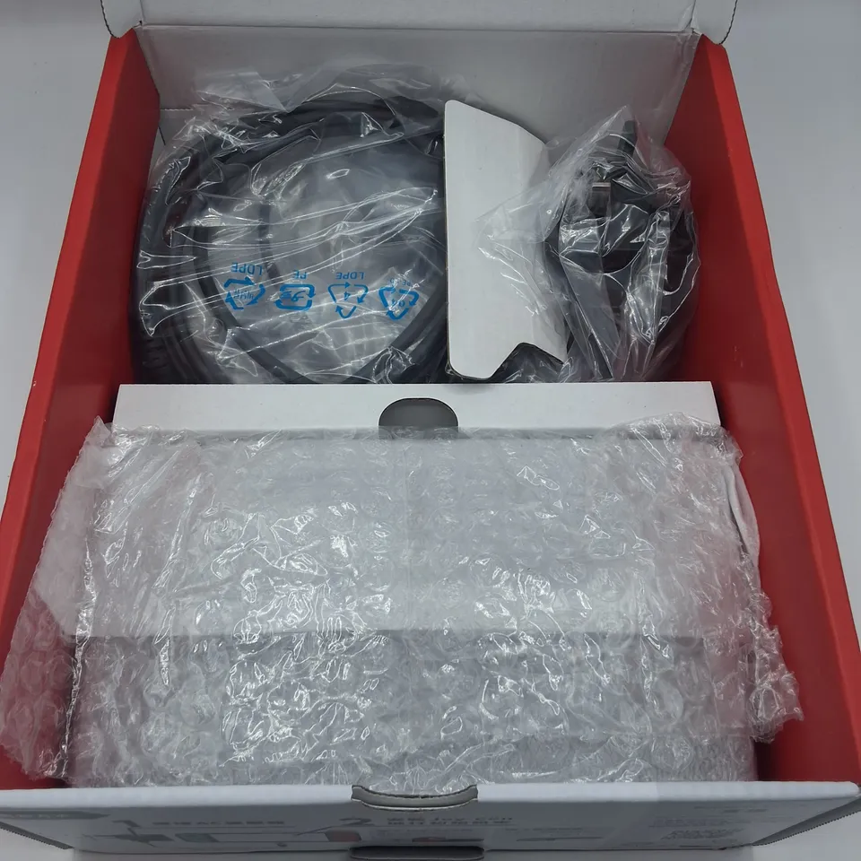 BOXED NINTENDO SWITCH OLED HANDHELD GAMES CONSOLE WITH ACCESSORIES