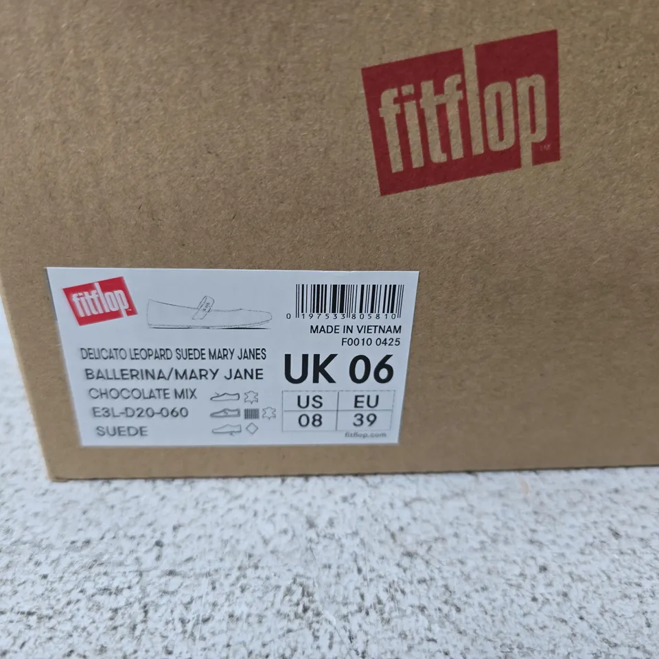 FITFLOP LEOPARD PRINT SUEDE MARY JANE BALLERINAS – UK 6 (US 8, EU 39) – CHOCOLATE MIX