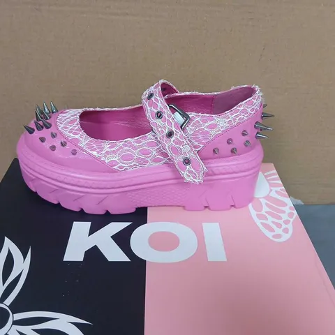 KOI CANDYFLOSS DEMON SPIKED STOMPER MARY JANES – UK4, PINK
