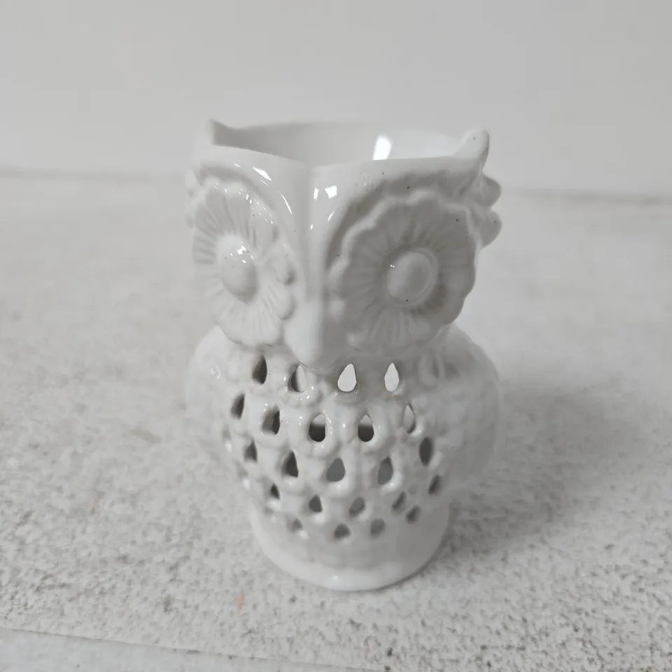BOX OF APPROXIMATELY 4 X J&CO CERAMIC OWL OIL BURNER – WHITE GLAZE