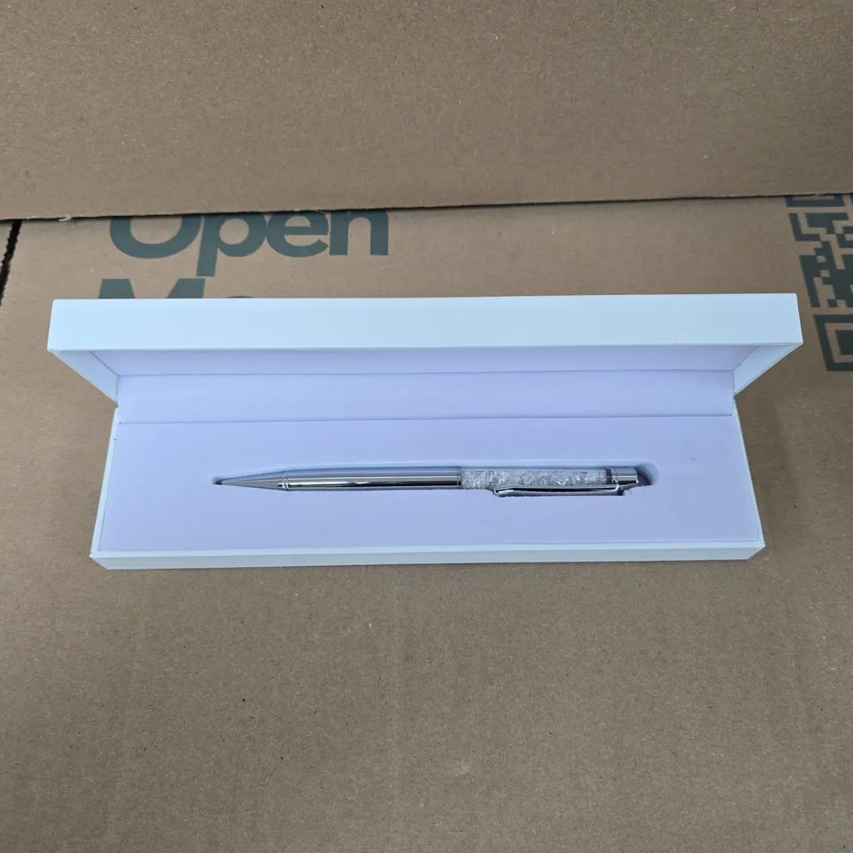 FIRST TIME - WHITE MOISSANITE PEN - SILVER COLOUR WITH BLACK INK