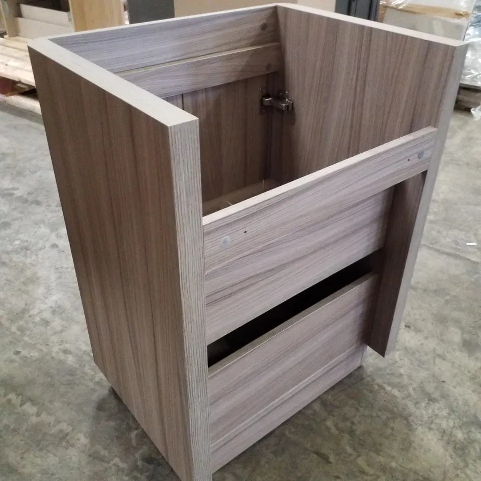 BOXED BRAND NEW CALYPSO SORA FLOOR STANDING VANITY 2 DOORS UNIT IN DRIFTWOOD - 610×855×455MM