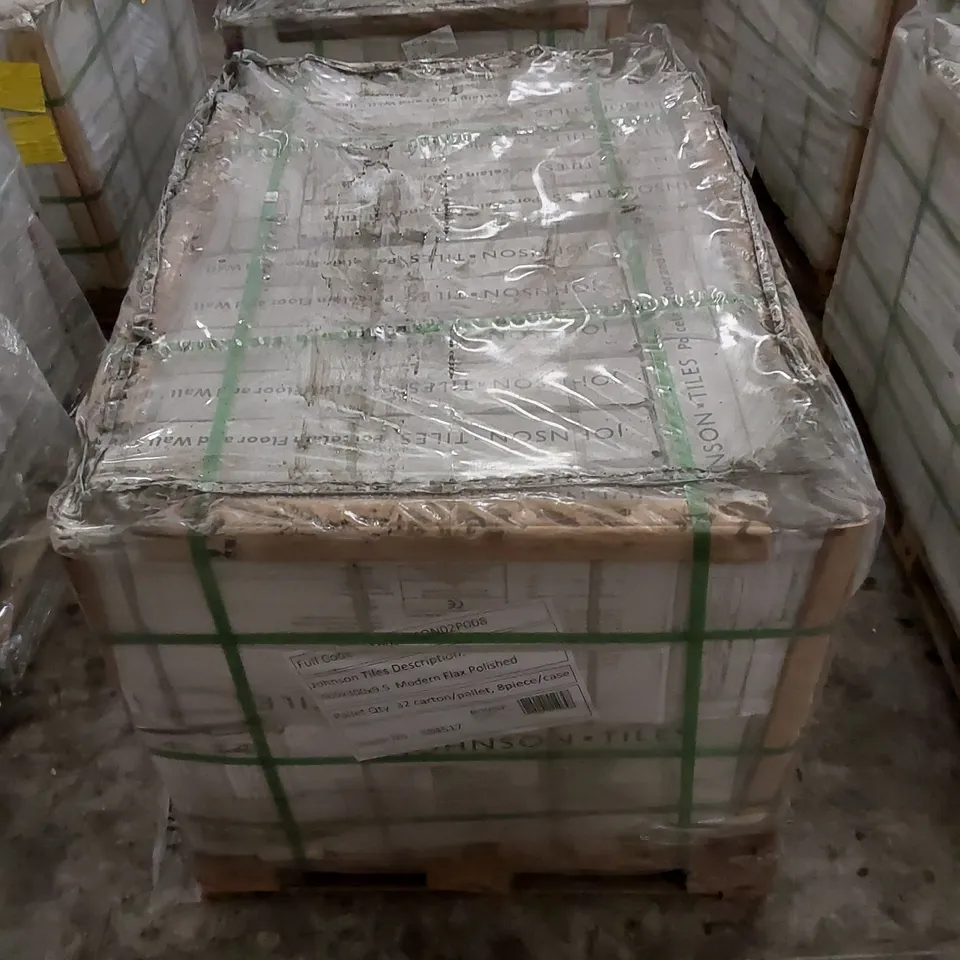 PALLET TO CONTAIN APPROX 32 X CARTONS OF JOHNSON PORCELAIN FLOOR AND WALL MODERN FLAX POLISHED TILES - 8 TILES PER CARTON // TILE SIZE: 600 X 300 X 9.5mm