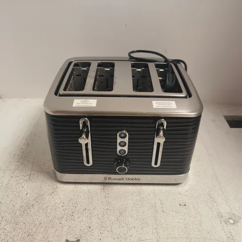 RUSSELL HOBBS 4-SLICE TOASTER IN BLACK