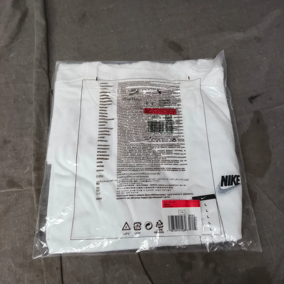 BAGGED NIKE CASUAL WHITE T-SHIRT – SIZE L