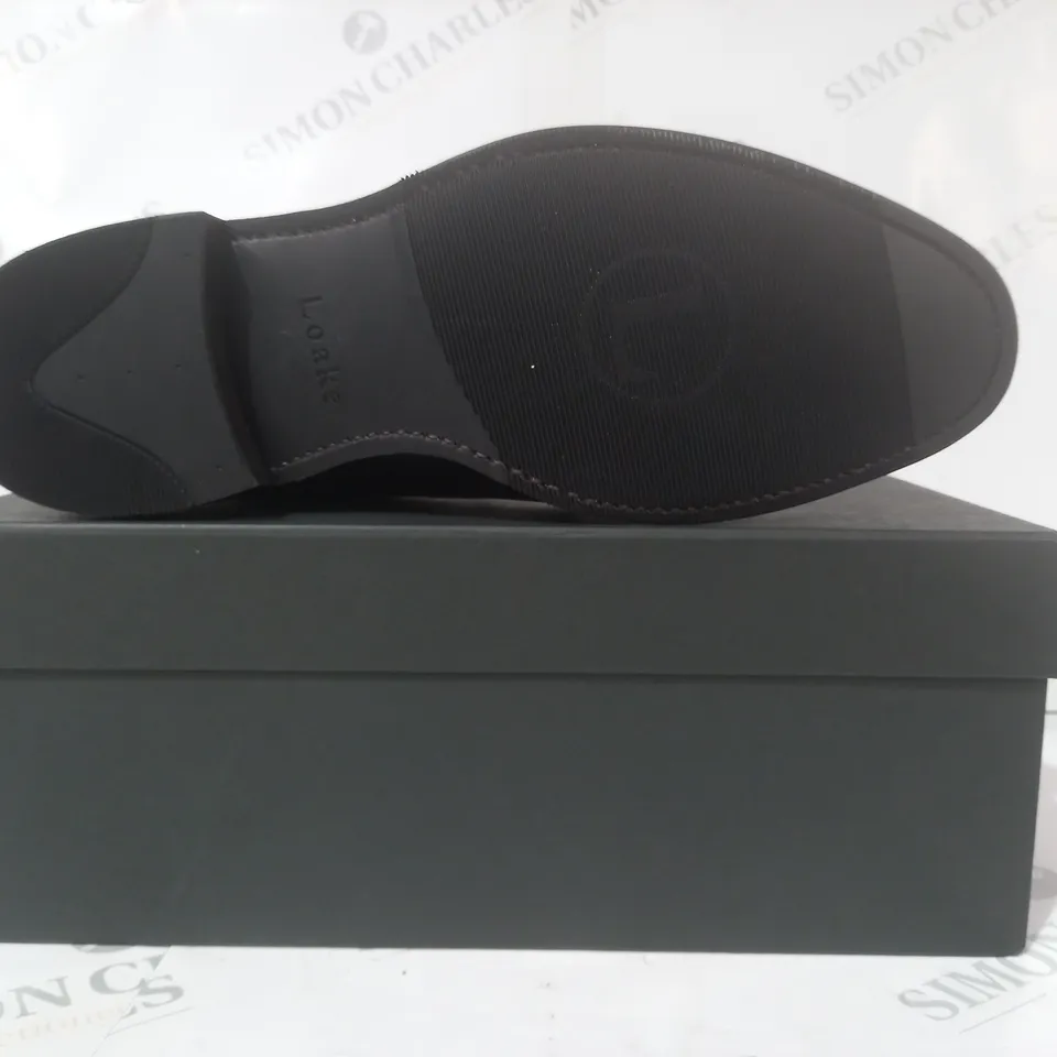 BOXED PAIR OF LOAKE DEANGATE BR CARBON BLACK LEATHER SHOES UK SIZE 9F