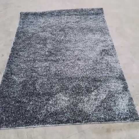 QUALITY DESIGNER AREA RUG - APPROXIMATELY 180X120CM