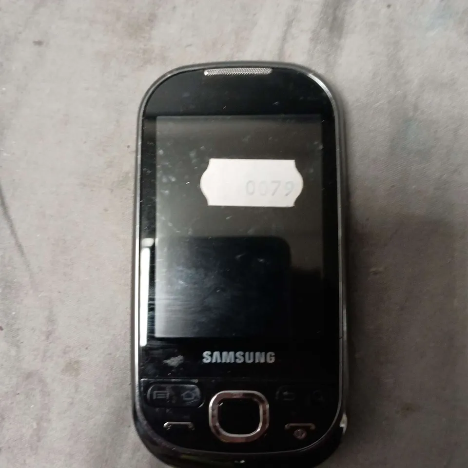 SAMSUNG SMARTPHONE – BLACK, 