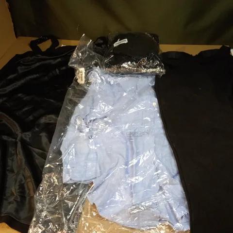 LARGE BOX OF ASSORTED CLOTHING ITEMS TO INCLUDE - DRESSES, T-SHIRTS AND HOODIES