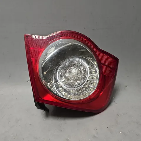 VOLKSWAGEN PASSAT TAIL LIGHT - ZSB.3C5.945.095H - SIDE UNSPECIFIED