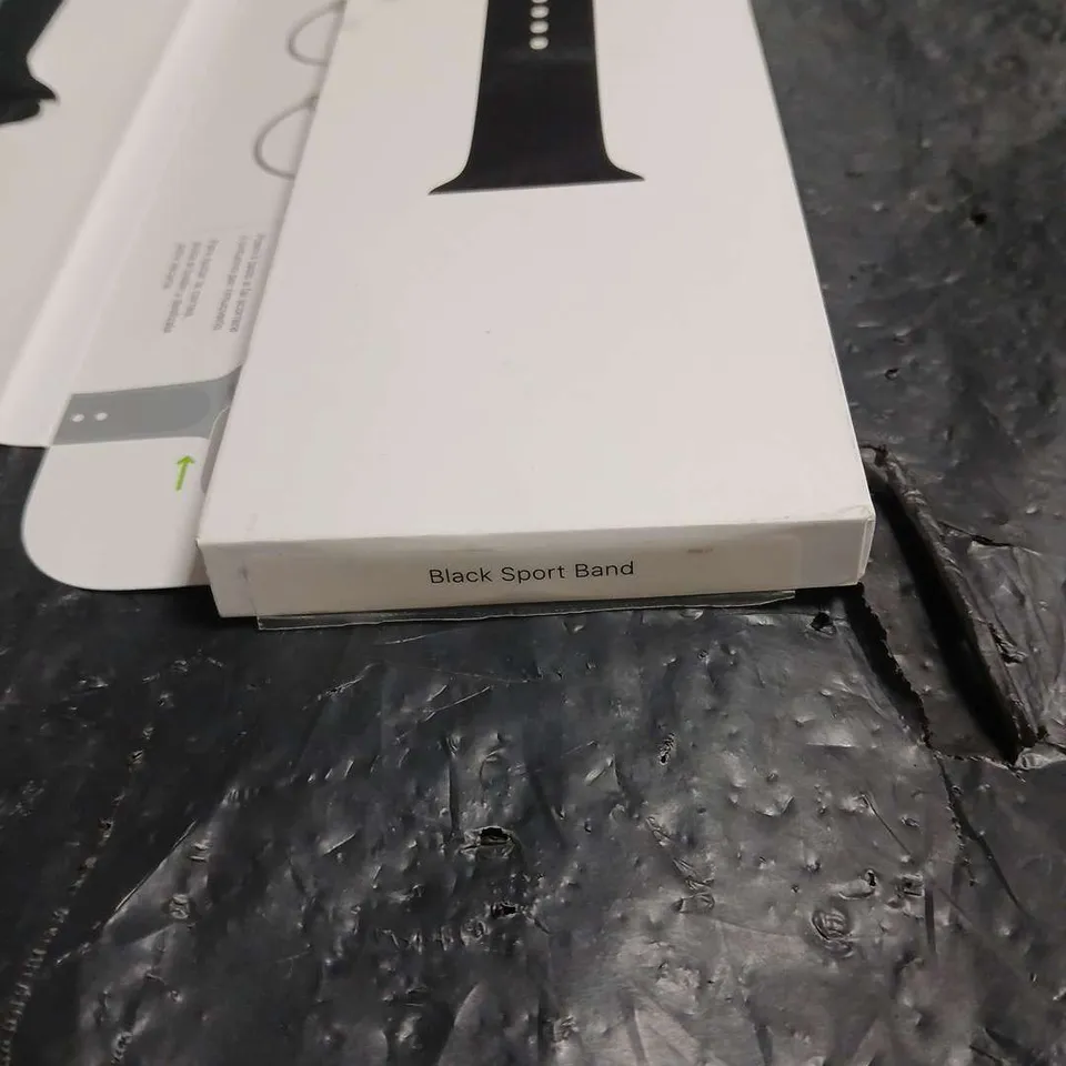 APPLE WATCH BLACK SPORT BAND – 44MM, BOXED