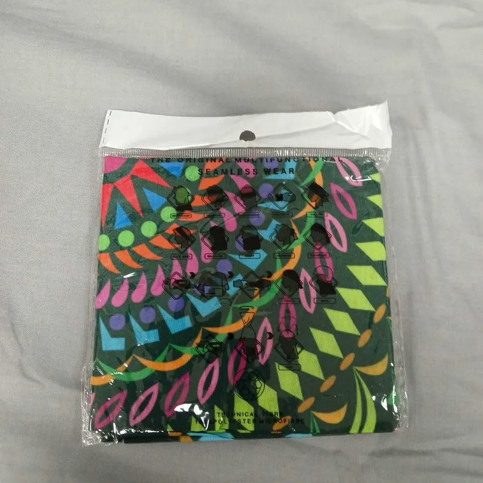 BOX OF APPROXIMATELY 90 THE ORIGINAL MULTIFUNCTIONAL SEAMLESS WEAR - GREEN MULTI