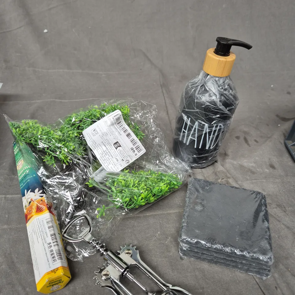 APPROXIMATELY 15 ASSORTED HOUSEHOLD ITEMS TO INCLUDE INCENSE STICKS, CORKSCREW, COASTERS ETC 