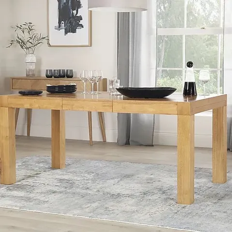BOXED DESIGNER CAMBRIDGE OAK EXTENDING DINING TABLE 125-170CM (2 BOXES)