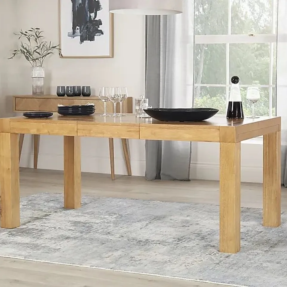BOXED DESIGNER CAMBRIDGE OAK EXTENDING DINING TABLE 125-170CM (2 BOXES)