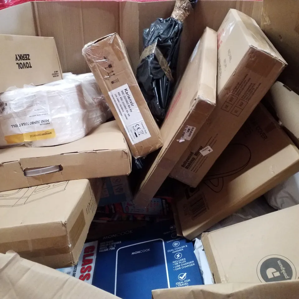 PALLET CONTAINING ASSORTED PRODUCTS INCLUDING HOLLYWOOD MAKEUP MIRROR, TOILET SEAT, SHOWER CHAIR & GANESHA WRAPPED PRINT 