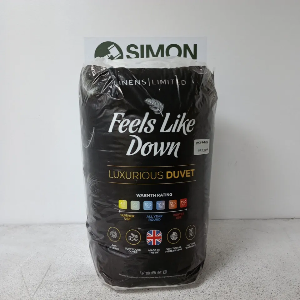 FEELS LIKE DOWN KING DUVET 10.5 TOG