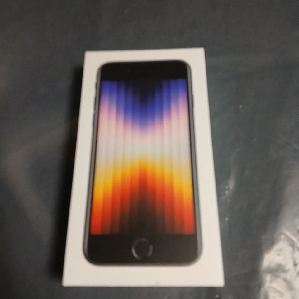 APPLE IPHONE SE – BLACK, WITH BOX