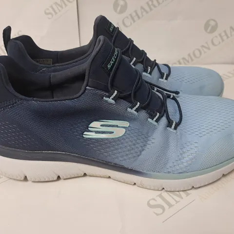SKECHERS NAVY BLUE COMFY TRAINERS SIZE 6