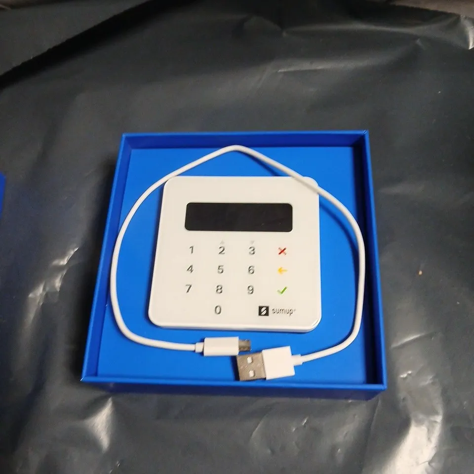 SUMUP AIR CARD READER – WHITE, BOXED WITH USB CABLE