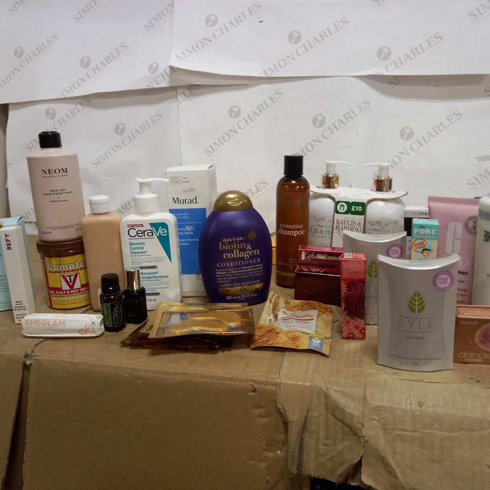 APROXIMATELY 20 BEAUTY PRODUCTS INCLUDING NEOM, EMPORIUM, MURAD ETC