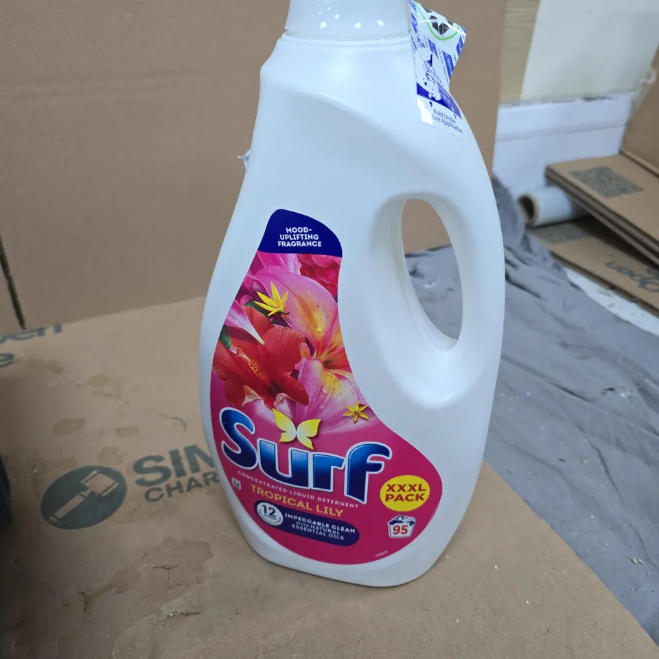 TOTE OF APPROXIMATELY 4 ASSORTED LIQUIDS TO INCLUDE:  SURF LIQUID DETERGENT 95 WASHES 