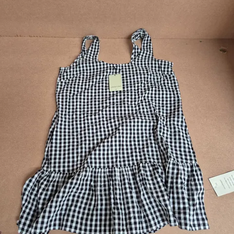 NOBODYS CHILD MILLIE MINI DRESS ON SOFT BLACK - UK 10