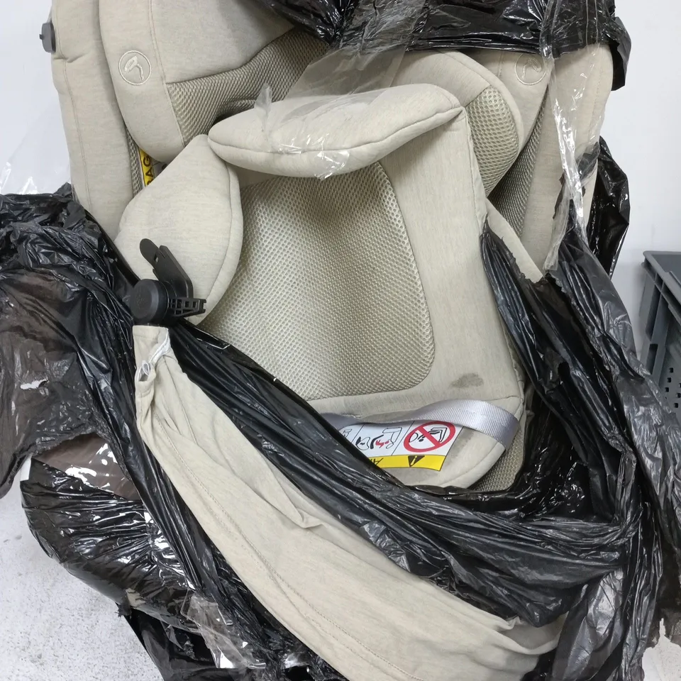 WELLDON ROTATE 2 PRO PLUS ROTATE CAR SEAT