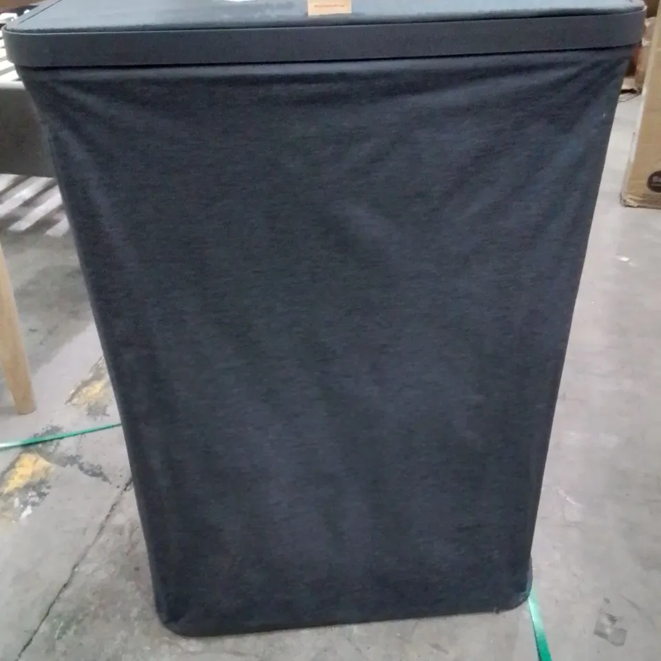 SONGMICS LAUNDRY BASKET