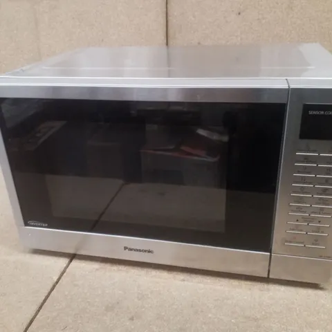 BOXED PANASONIC NN-ST48KS MICROWAVE OVEN 