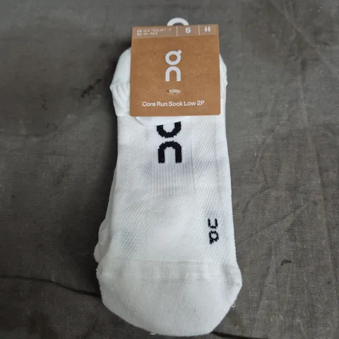 ON RUNNING CORE RUN SOCK LOW 2PACK – SIZE S, WHITE
