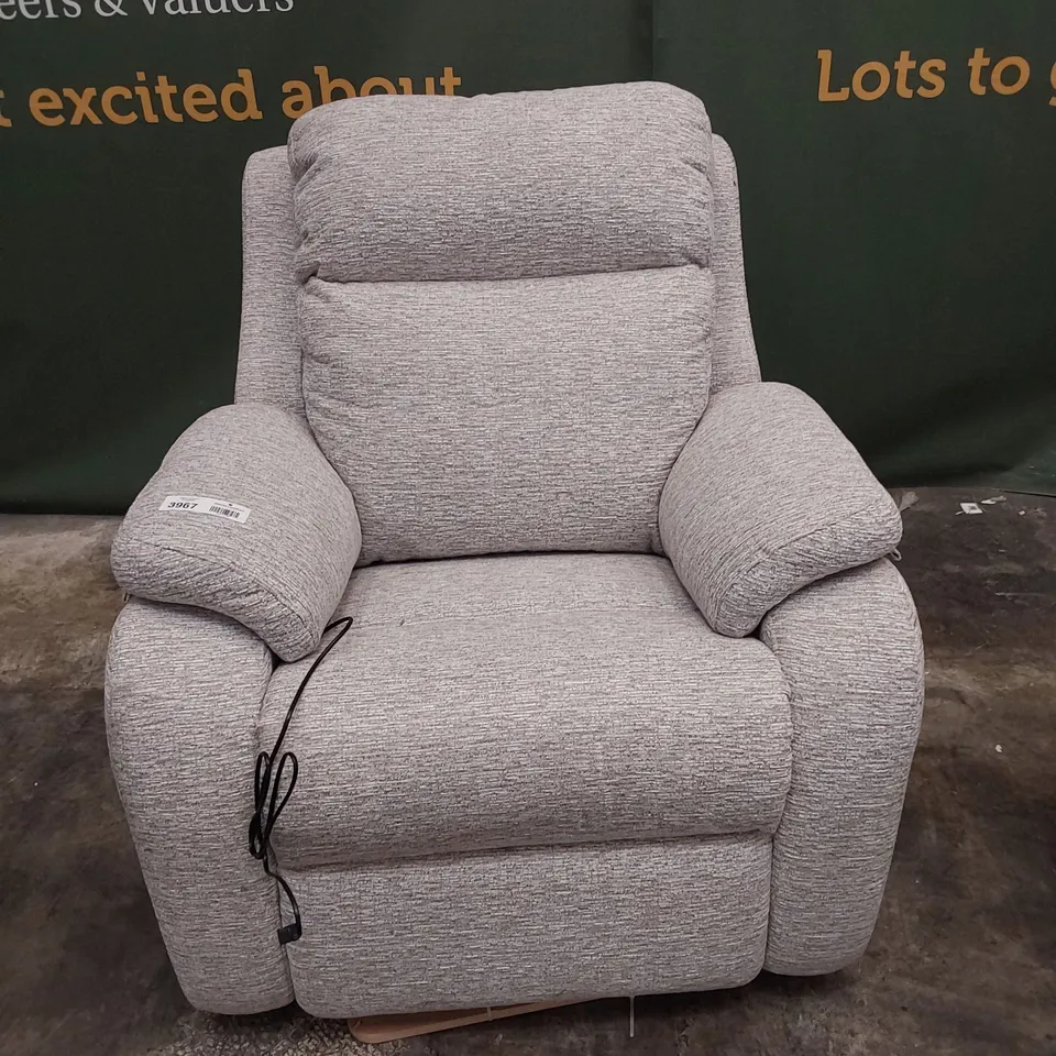 QUALITY BRITISH DESIGNER G PLAN KINGSBURY POWER RECLINING EASY CHAIR SEA STONE FABRIC 