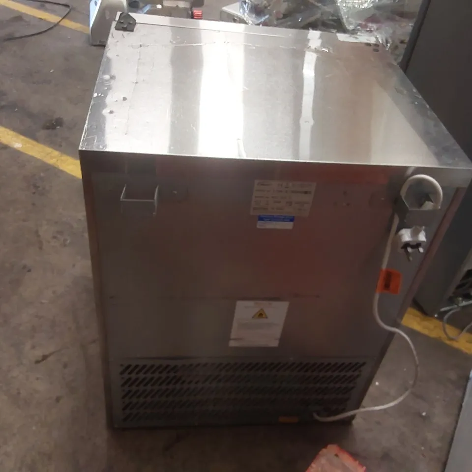 WILLIAMS H5UC R290 R1 COMMERCIAL UNDERCOUNTER REFRIGERATOR