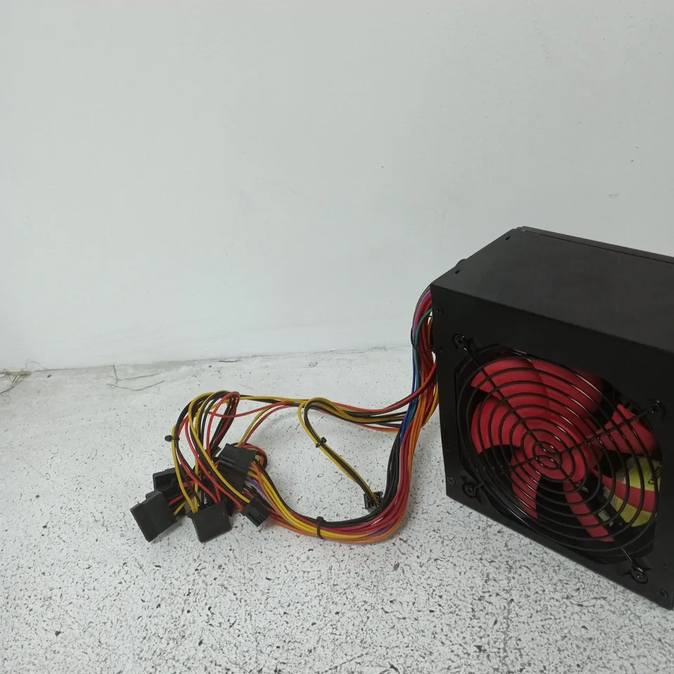 PC POWER SUPPLY UNIT (PSU) WITH MODULAR CABLES