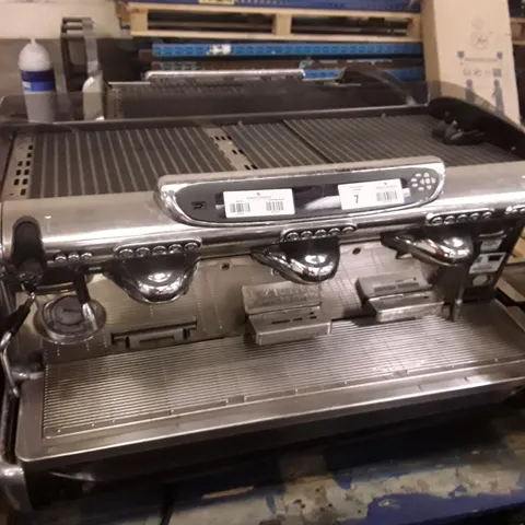 FAEMA EMBLEMA COMMERCIAL COFFEE ESPRESSO MACHINE