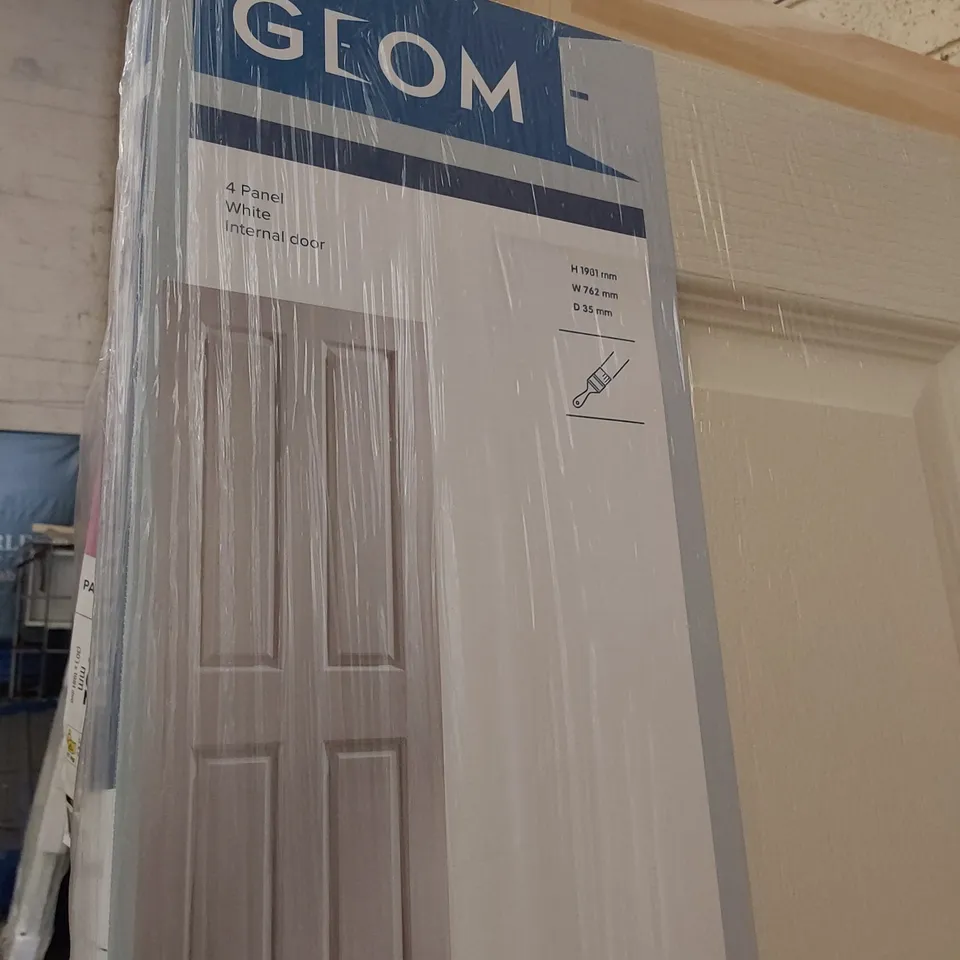 MOULDED WOODGRAIN 4 PANEL  INTERNAL DOOR 1981 × 762mm