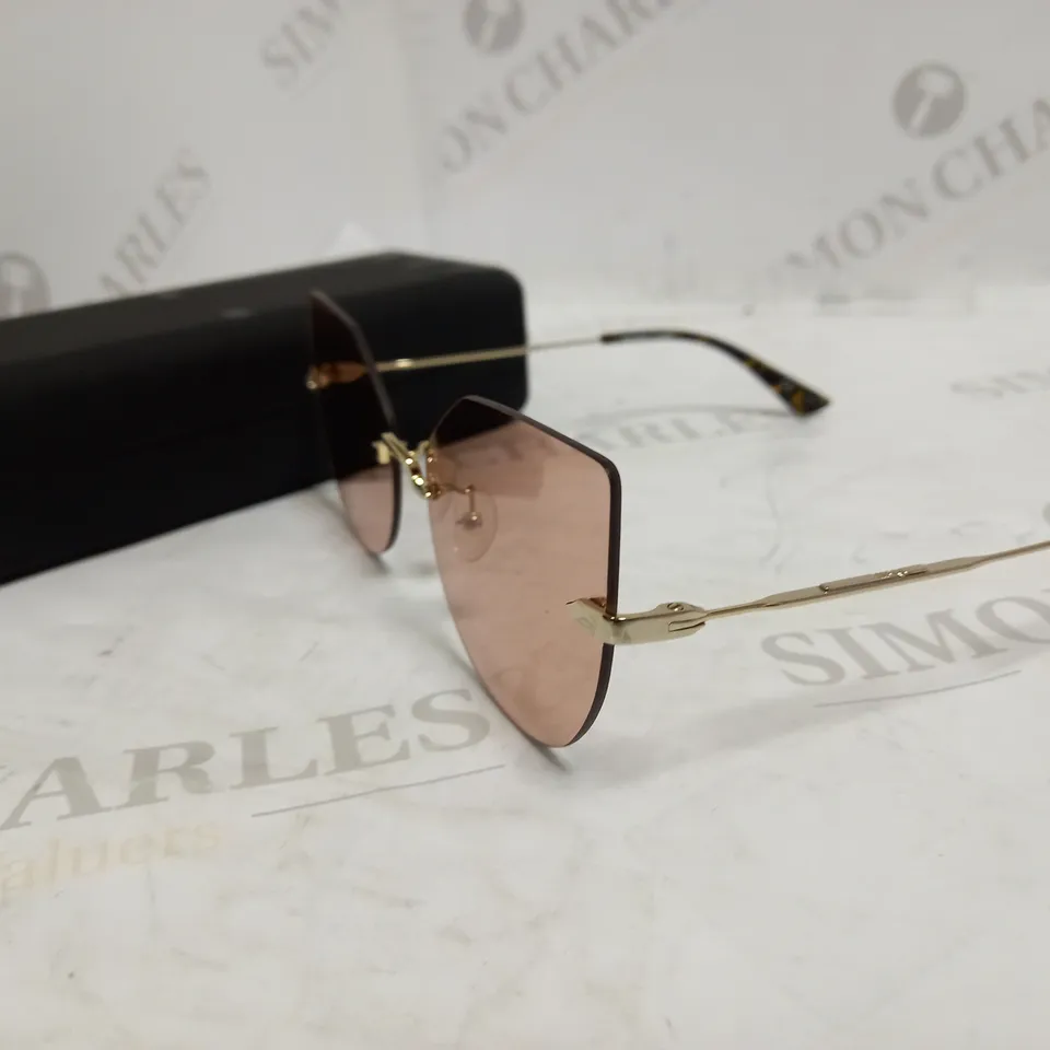 ALEXANDER MCQUEEN CAT EYE SUNGLASSES RRP £139
