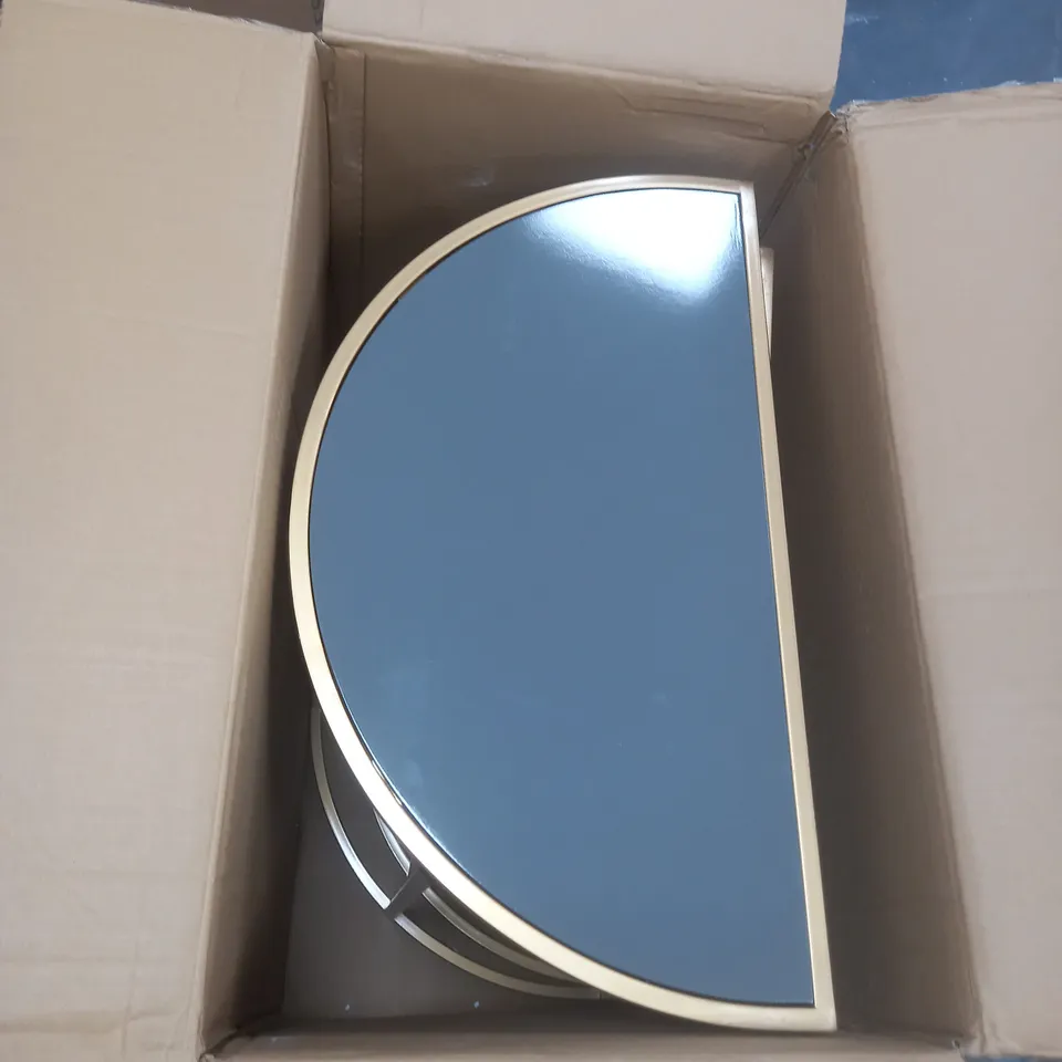 CAGE OF 10 ASSORTED HOMEWARE ITEMS TO INCLUDE JUDITH WILLIAMS LIFE LONG BEACH, BLACK GARLIC SUPPLEMENT, AND  SEMI CIRCLE TABLES ETC.