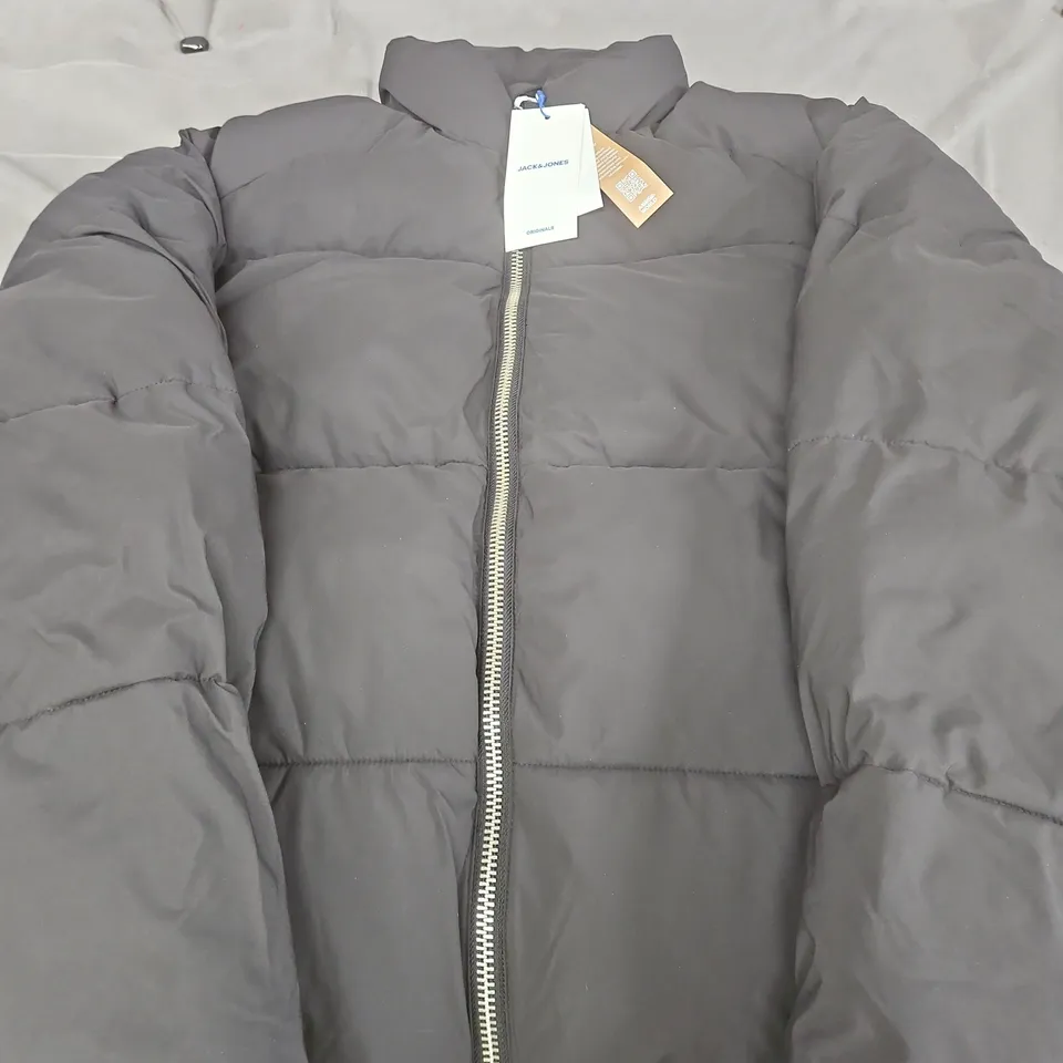 JACK & JONES PUFFER JACKET – BLACK SIZE XL
