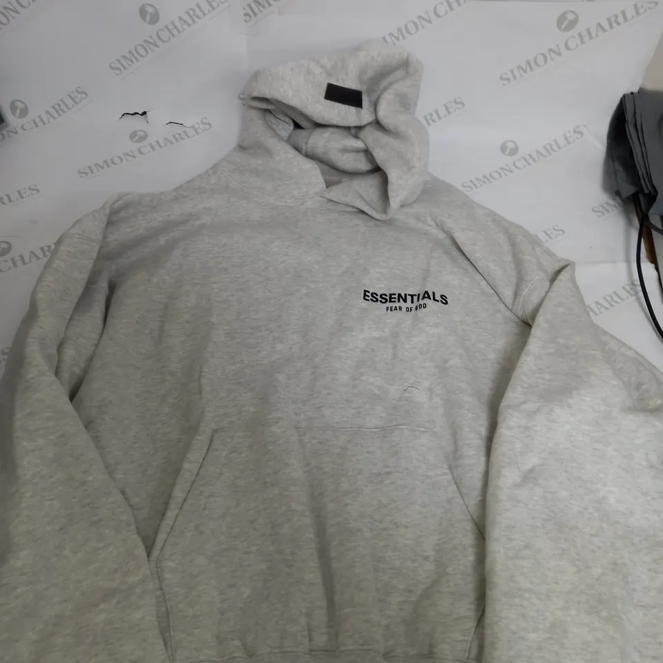 ESSENTAILS FEAR OF GOD HEAVY WEIGHT LIGHT GREY HOODIE - SMALL