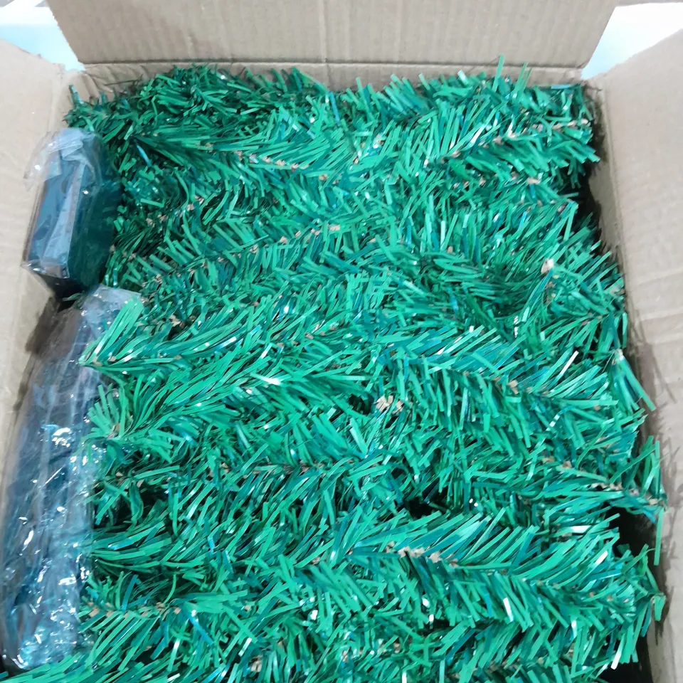 BOXED XMAS GARLAND - UNKNOW SIZE 