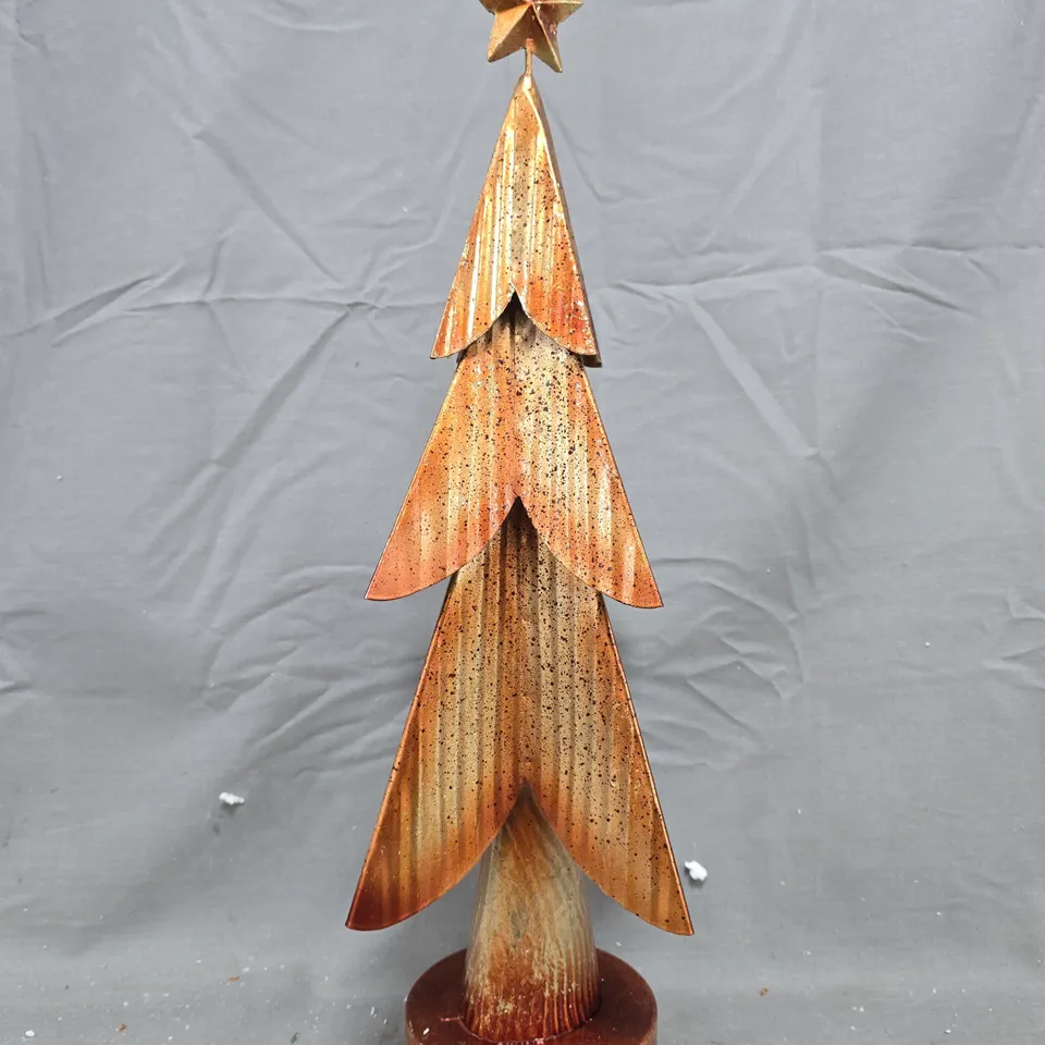 METAL COPPER CHRISTMAS TREE - 47 CM