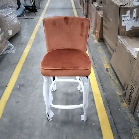 BOXED SERENA RUST VELVET BAR STOOL (1 BOX)