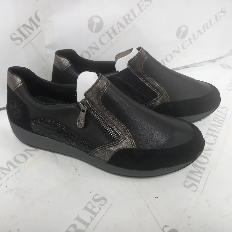 BOXED RIEKER ANTISTRESS TRAINER SHOE ZIP BLACK SIZE 5