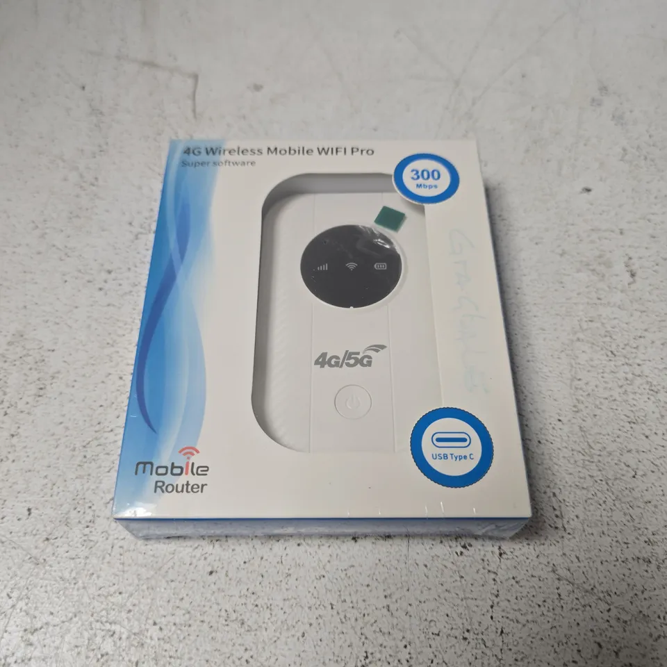 BOXED 4G WIRELESS MOBILE WIFI PRO ROUTER 
