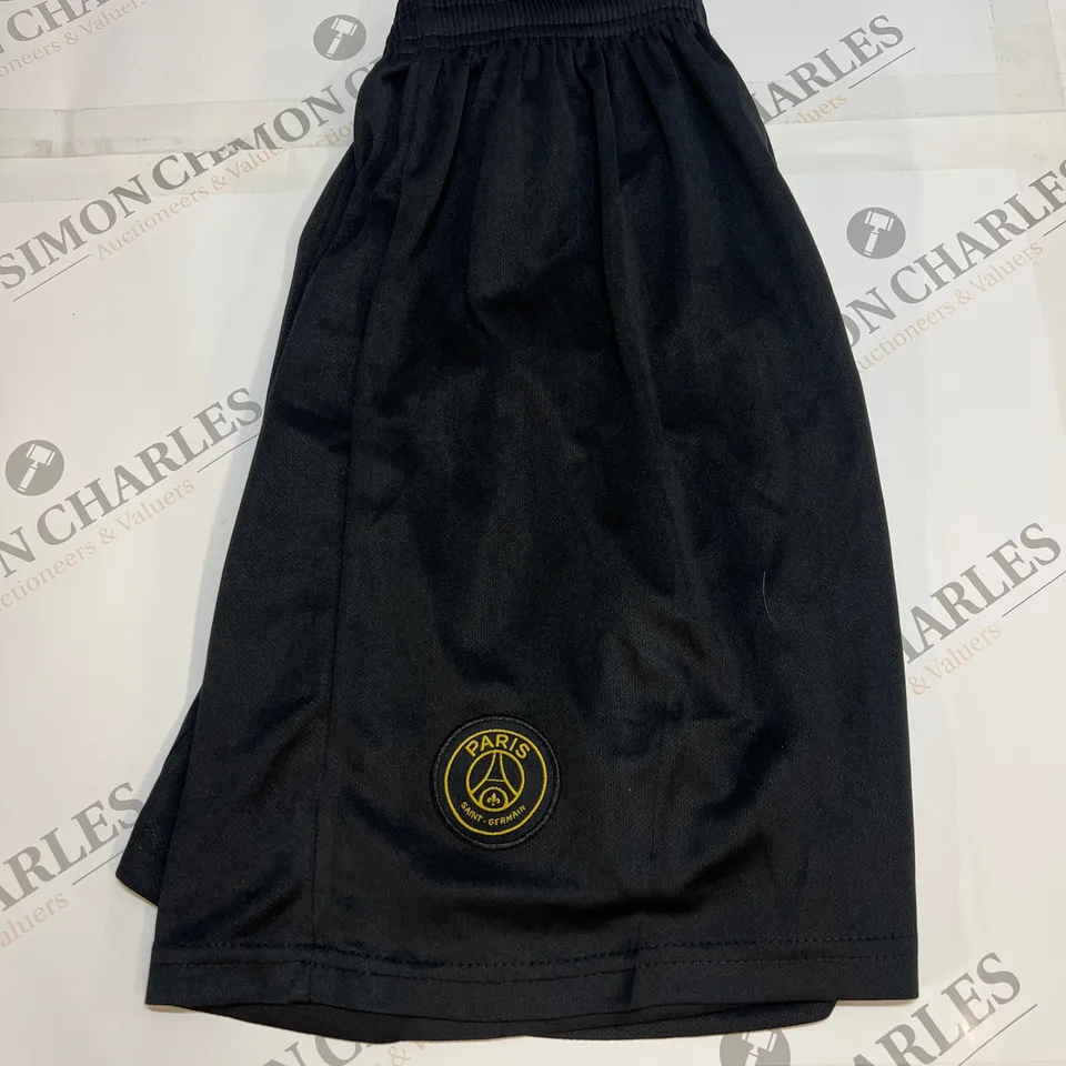 PARIS-SAINT-GERMAIN LOGO SHORTS IN BLACK SIZE S