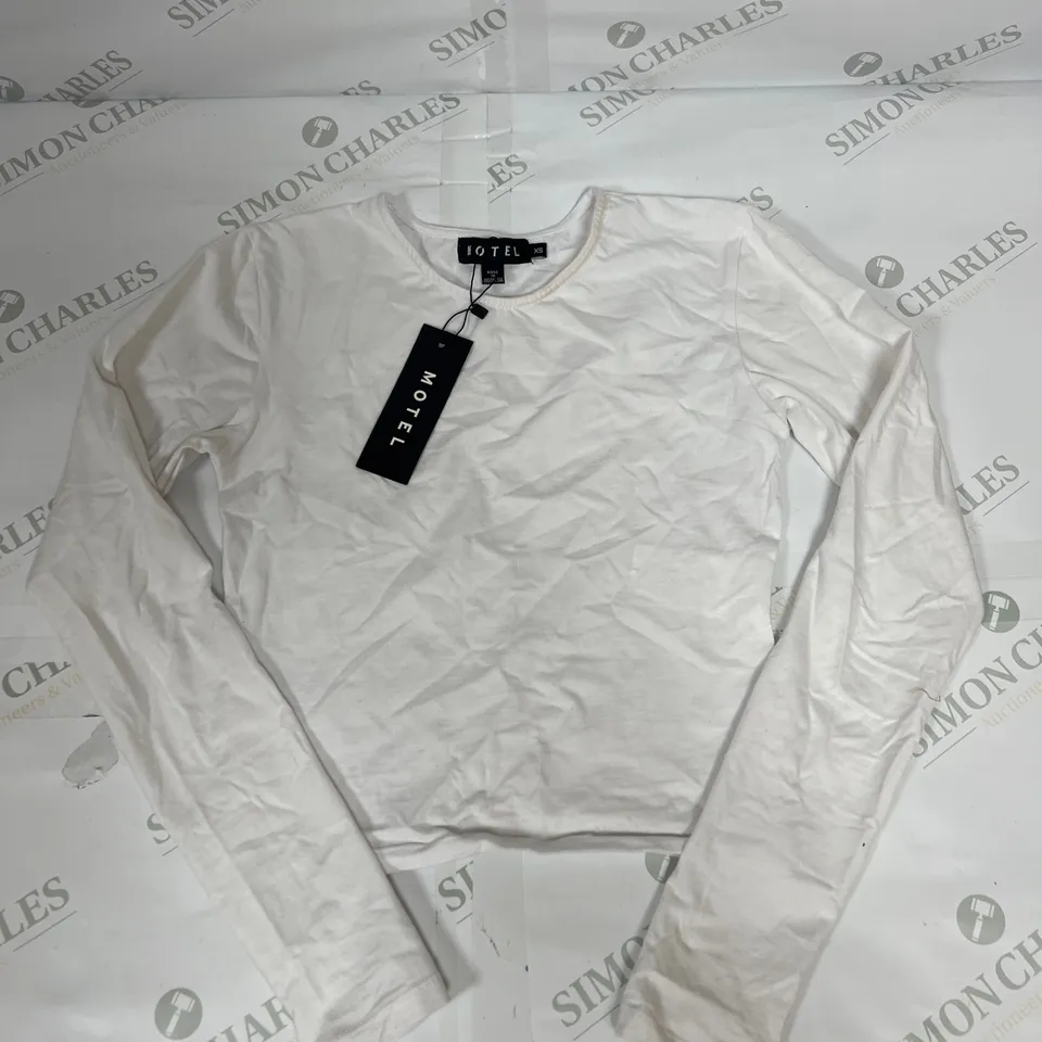 MOTEL BON LONG SLEEVED LYCRA TOP IN WHITE SIZE XS