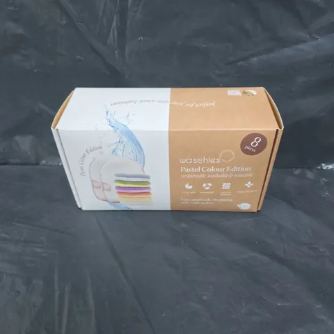 BOXED WASHIES PASTEL COLOUR FACE CARE SET