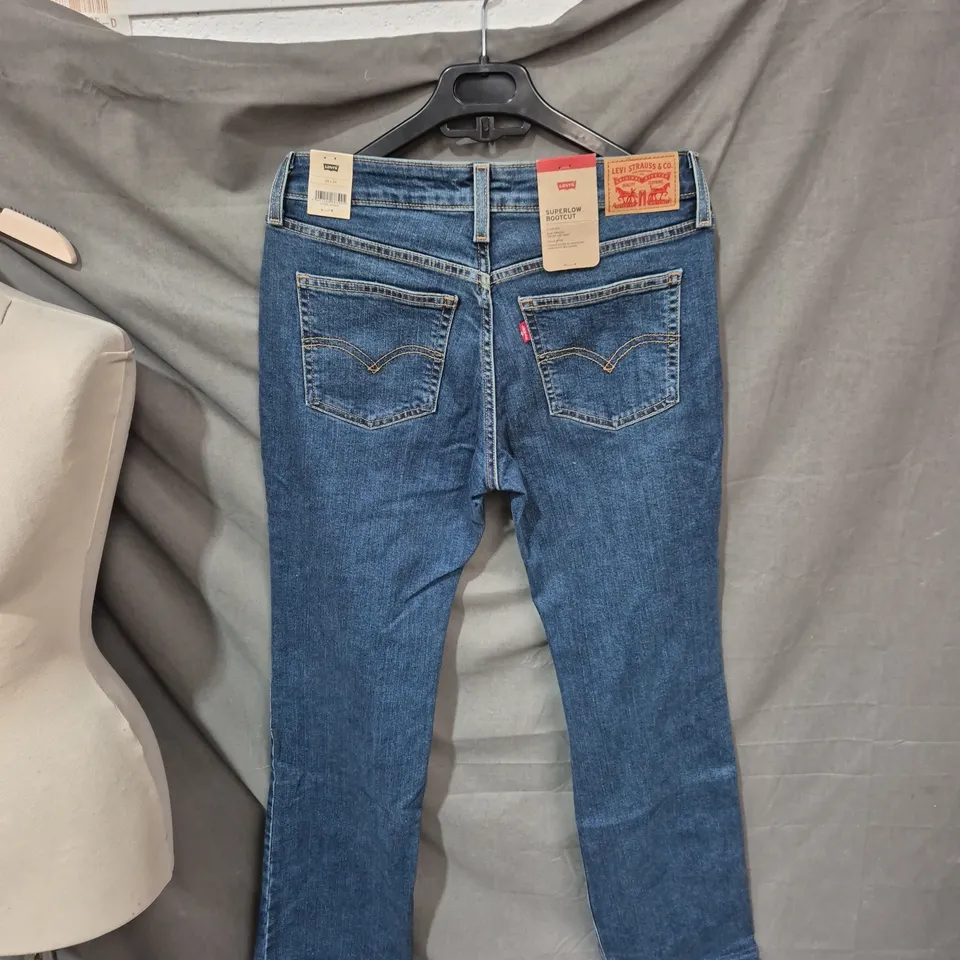 LEVI'S SUPERLOW BOOTCUT JEANS – WOMEN'S BLUE DENIM, SIZE 28